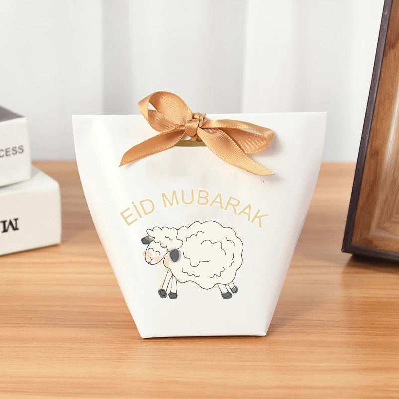 5pcs sheep Candy Boxes happy Eid Al-Adha Eid Mubarak Muslim Islamic Ramadan Kareem Iftar Dessert table decoration thank you gift
5pcs sheep Candy Boxes happy Eid Al-Adha Eid Mubarak Muslim Islamic Ramadan Kareem Iftar Dessert table decoration thank you gift
