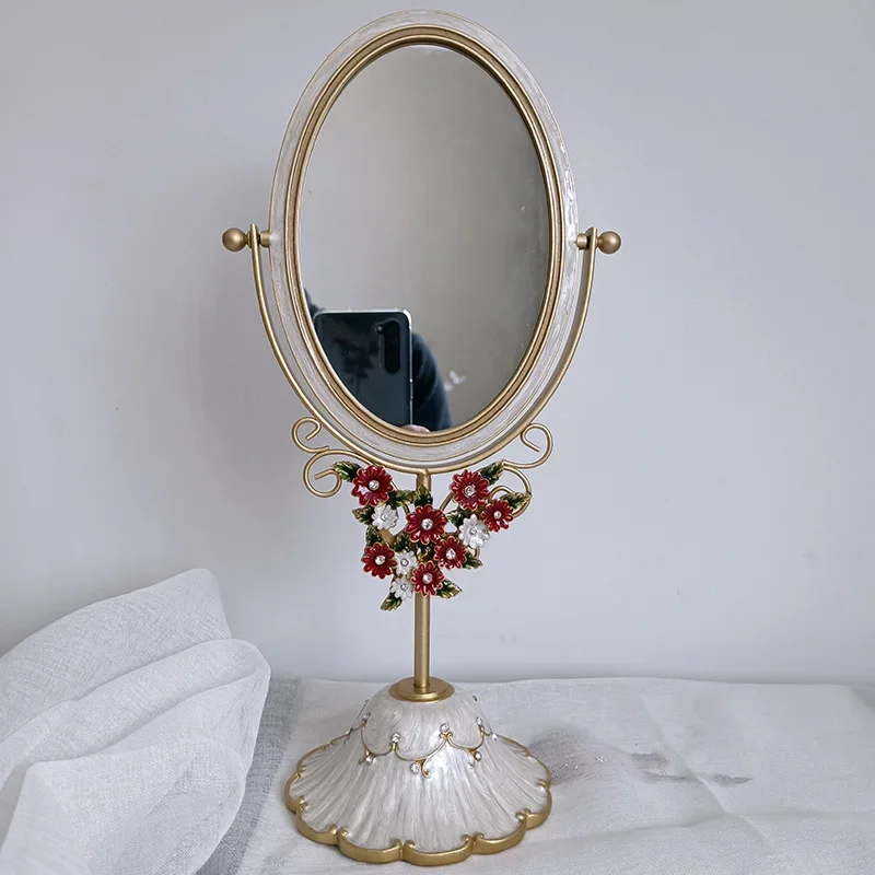 Aesthetic Decorative Mirrors Luxury White Princess Cosmetic Mirror Nordic Desktop Specchi Decorativi Bedrooms Decorations CY50DM
Aesthetic Decorative Mirrors Luxury White Princess Cosmetic Mirror Nordic Desktop Specchi Decorativi Bedrooms Decorations CY50DM