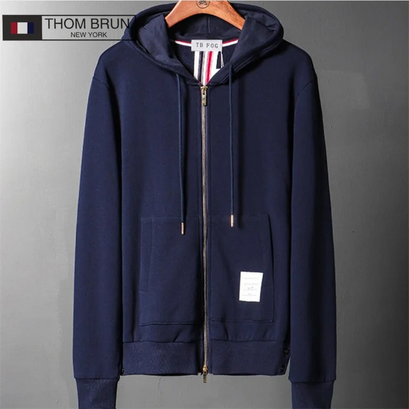 Men's Sweater Hoodie Classic Back Webbing Stripe Cotton Zipper Sports Cardigan Coat THOM BIRUCRP
Men's Sweater Hoodie Classic Back Webbing Stripe Cotton Zipper Sports Cardigan Coat THOM BIRUCRP