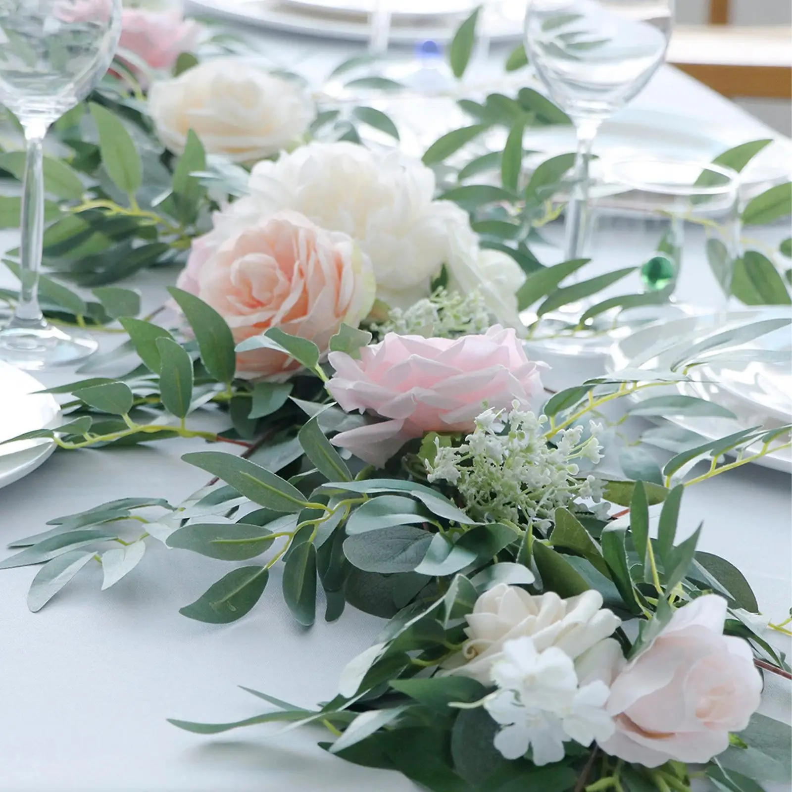 Eucalyptus And Willow Leaf Garland With White Flower For Party Wedding O4q0
Eucalyptus And Willow Leaf Garland With White Flower For Party Wedding O4q0