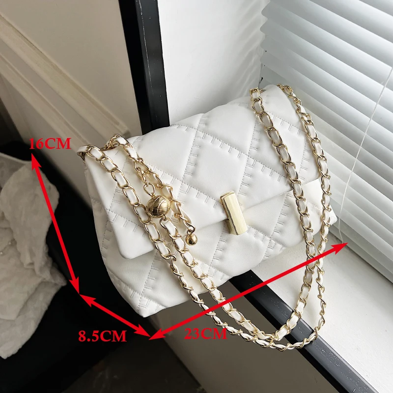 Quilted Flap Women Bag Chain Crossbody Small Messenger Bag 2022 Fashion Diamond Female Handbag Diamond Lattice Lady Shoulder Bag
Quilted Flap Women Bag Chain Crossbody Small Messenger Bag 2022 Fashion Diamond Female Handbag Diamond Lattice Lady Shoulder Bag