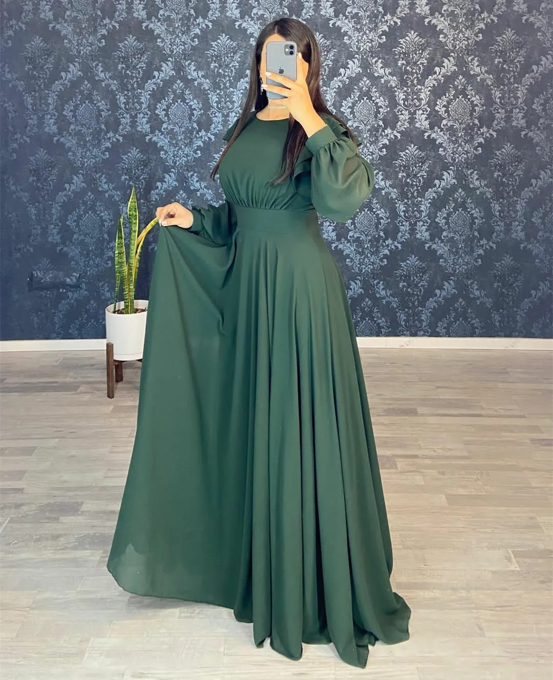 Elegant Long O-Neck Pleated Evening Dresses With Pockets Chiffon Floor Length Zipper Back Robe De Mariée Party Gown For Women
Elegant Long O-Neck Pleated Evening Dresses With Pockets Chiffon Floor Length Zipper Back Robe De Mariée Party Gown For Women