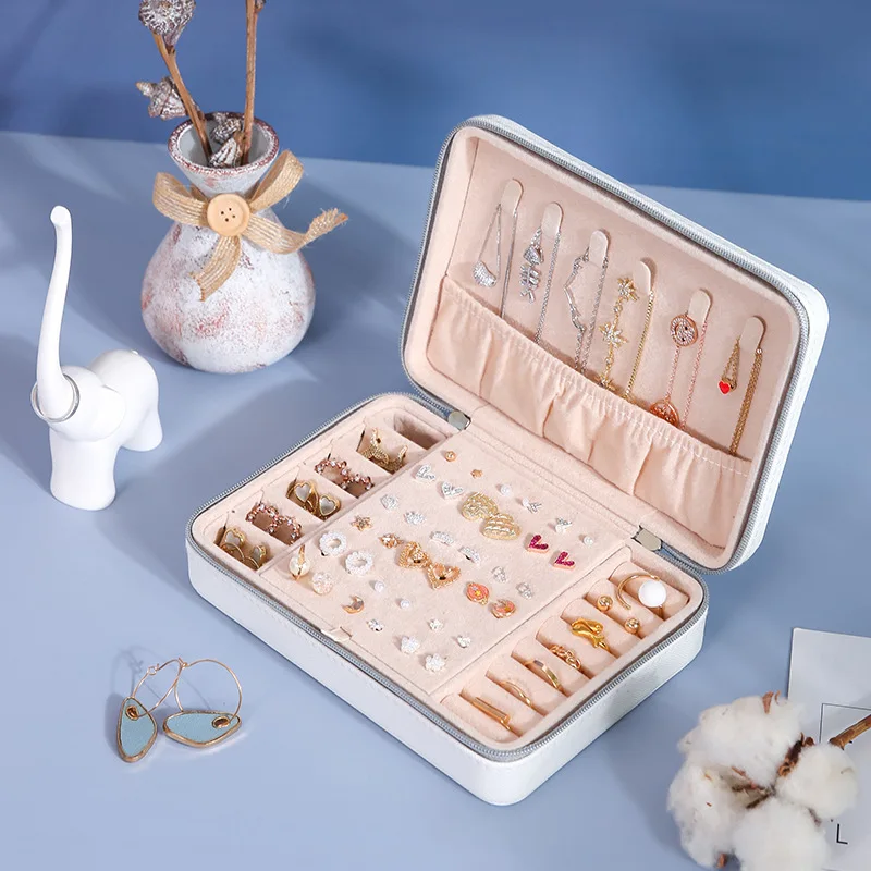 Jewelry box jewelry storage box portable jewelry box jewelry storage ear stud storage box jewelry box custom plus custom logo
Jewelry box jewelry storage box portable jewelry box jewelry storage ear stud storage box jewelry box custom plus custom logo