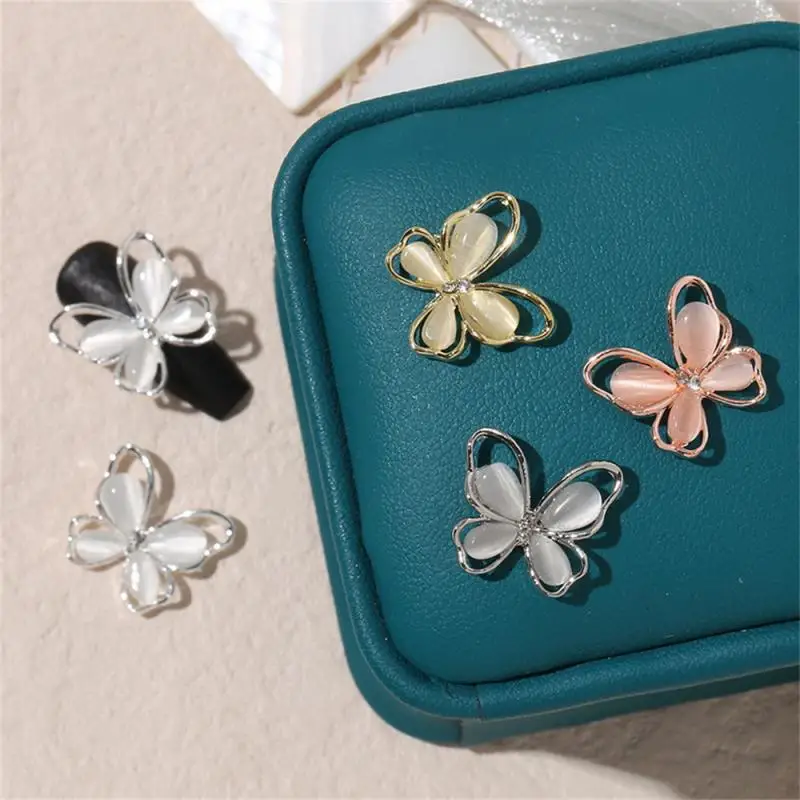 Butterfly Nail Art Jewelry Charms Rose Gold/Silver/Gray Crystal Rhinestones 13*15mm Alloy Opal Nail Parts Accessories
Butterfly Nail Art Jewelry Charms Rose Gold/Silver/Gray Crystal Rhinestones 13*15mm Alloy Opal Nail Parts Accessories