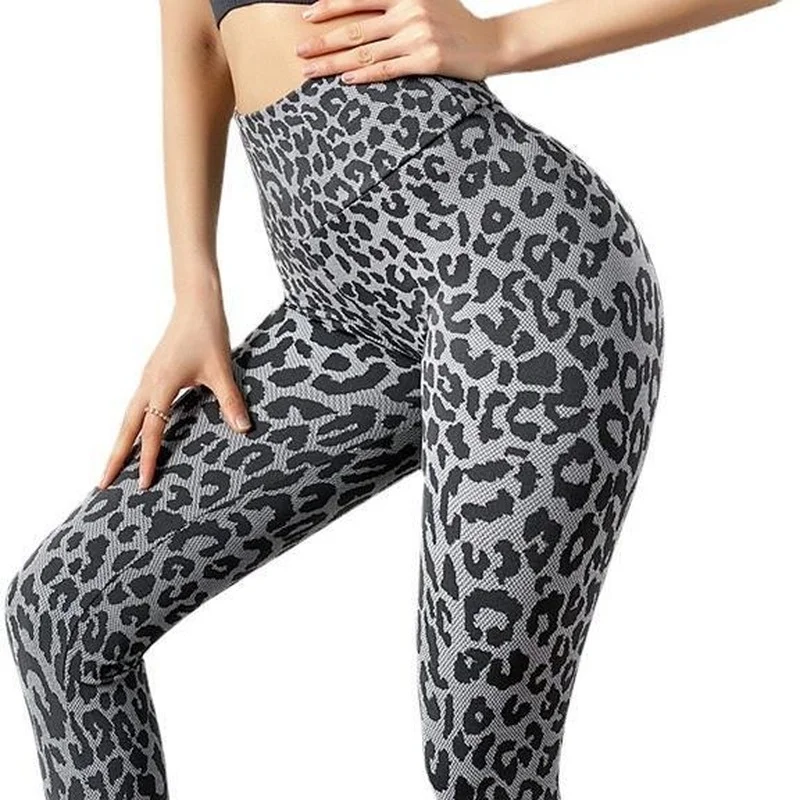 Open-Crotch Pants 2021 New Crimp Fashion Yoga Training Leggings Invisible Zipper Full-Open Type Plus Size Clothing for Women
Open-Crotch Pants 2021 New Crimp Fashion Yoga Training Leggings Invisible Zipper Full-Open Type Plus Size Clothing for Women