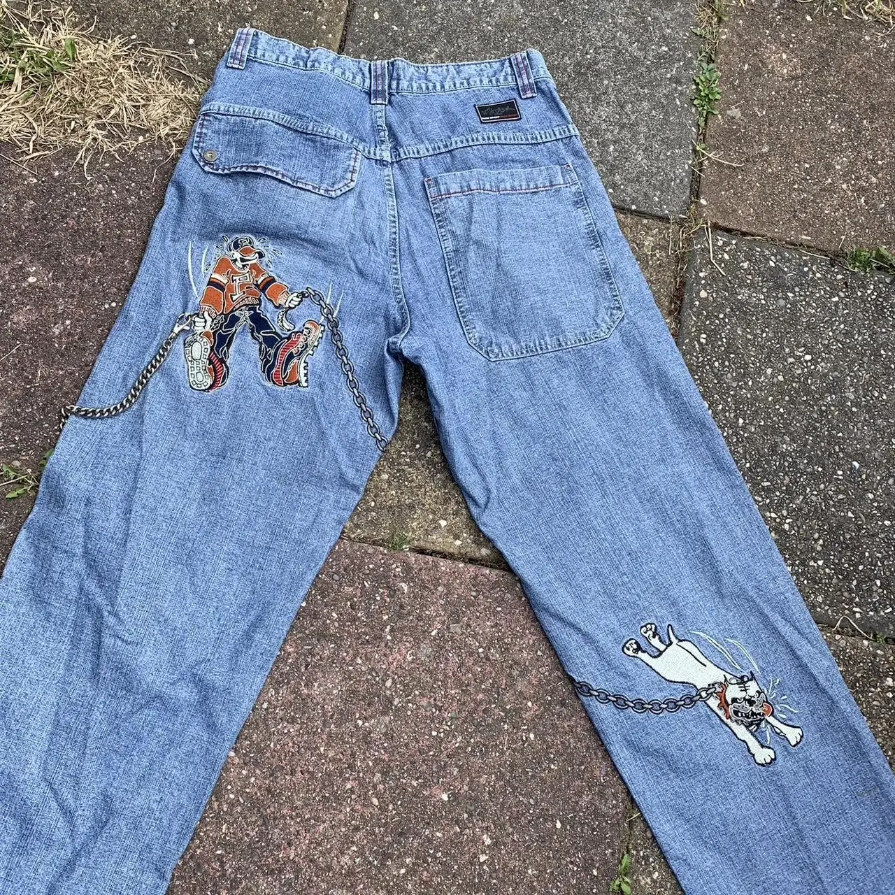 Уличная одежда Y2K джинсы JNCO мешковатые джинсы Harajuku Хип-хоп Мультяшные графические джинсы мужские женские новые готические широкие брюки
Уличная одежда Y2K джинсы JNCO мешковатые джинсы Harajuku Хип-хоп Мультяшные графические джинсы мужские женские новые готические широкие брюки
