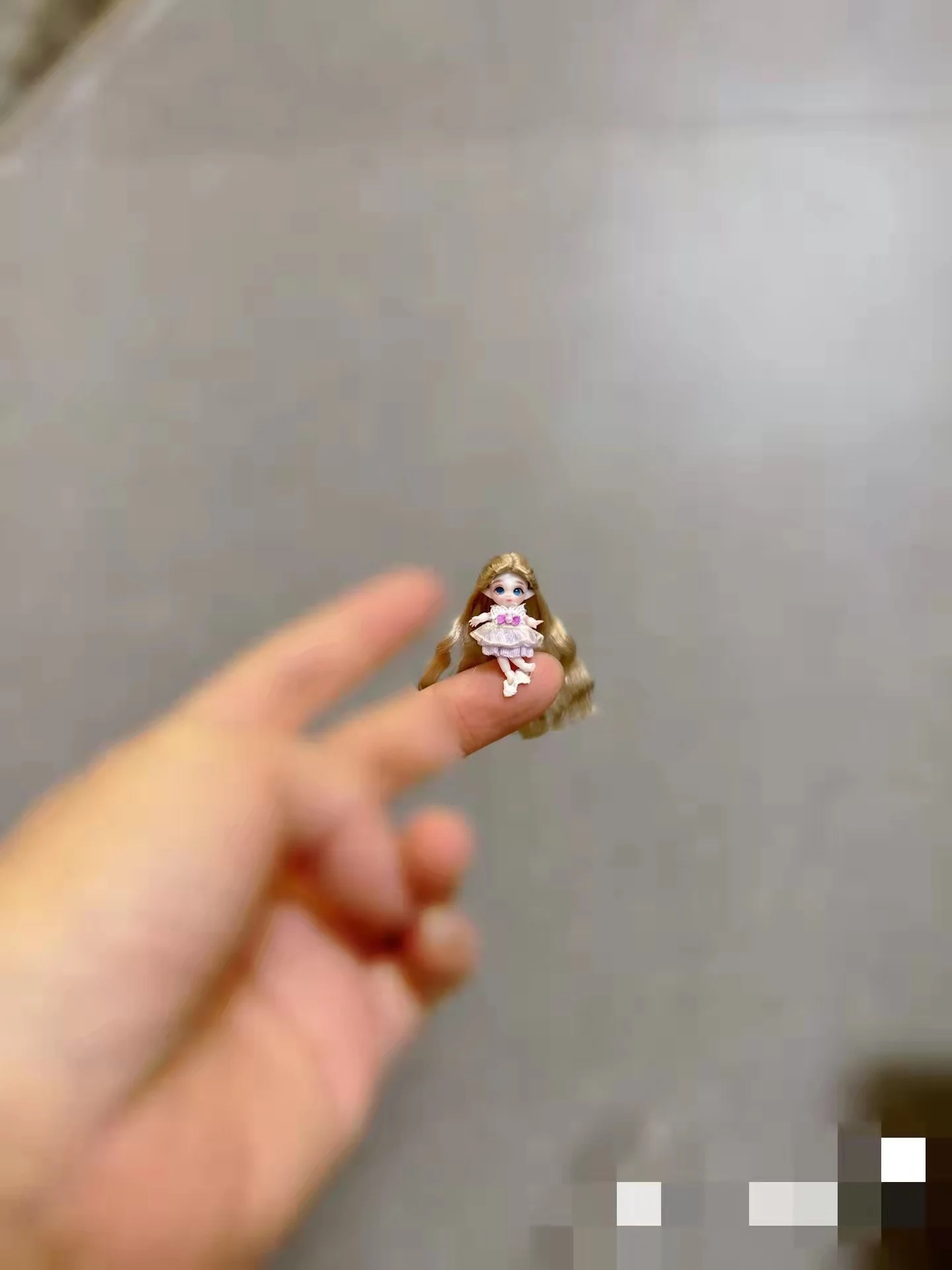 Волосы для мини-куклы 2,2 см
Волосы для мини-куклы 2,2 см