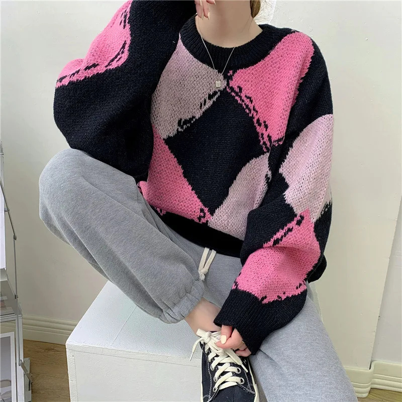 Vintage Round Neck Rhombus Sweaters Fashion Color Contrast Long-sleeved Knitted Top Korean Loose Casual Oversized Sweater Women
Vintage Round Neck Rhombus Sweaters Fashion Color Contrast Long-sleeved Knitted Top Korean Loose Casual Oversized Sweater Women
