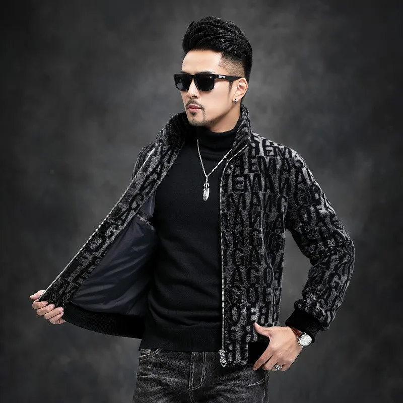 2022 Autumn Winter Men's Fashion Short Stand Collar Coats Male Printed Genuine Fur Jackets Men Sheep Shearing Warm Outerwear N28
2022 Autumn Winter Men's Fashion Short Stand Collar Coats Male Printed Genuine Fur Jackets Men Sheep Shearing Warm Outerwear N28