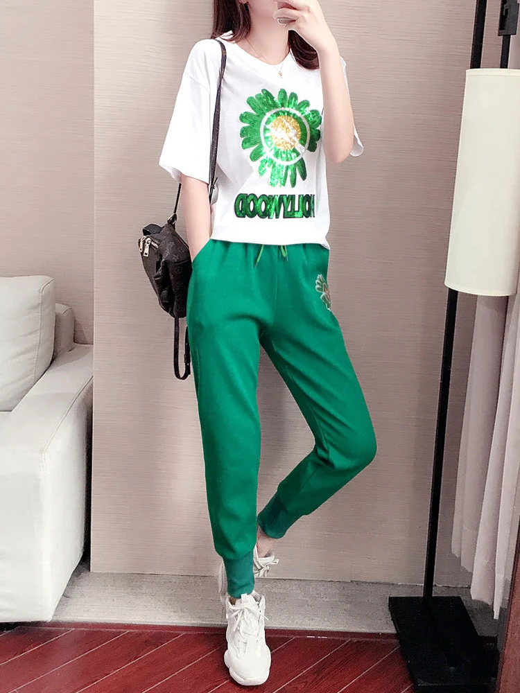 Large Size Women T Shirt Long Pant Cotton 2 Pieces Street Wear Dance Summer 2022 Hip-hop Two-piece Casual Sports Suit Female
Large Size Women T Shirt Long Pant Cotton 2 Pieces Street Wear Dance Summer 2022 Hip-hop Two-piece Casual Sports Suit Female