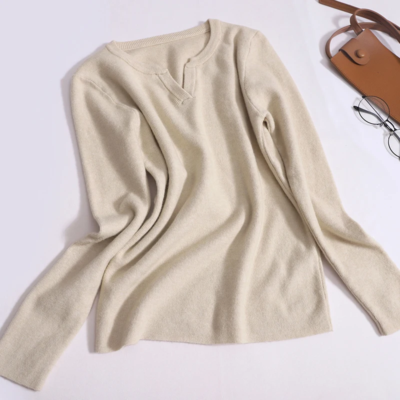Women's V-neck Long-Sleeved Sweater, Foreign Style, High-end Sense, All-match Top Trend, New Fashion, Autumn and Winter
Women's V-neck Long-Sleeved Sweater, Foreign Style, High-end Sense, All-match Top Trend, New Fashion, Autumn and Winter