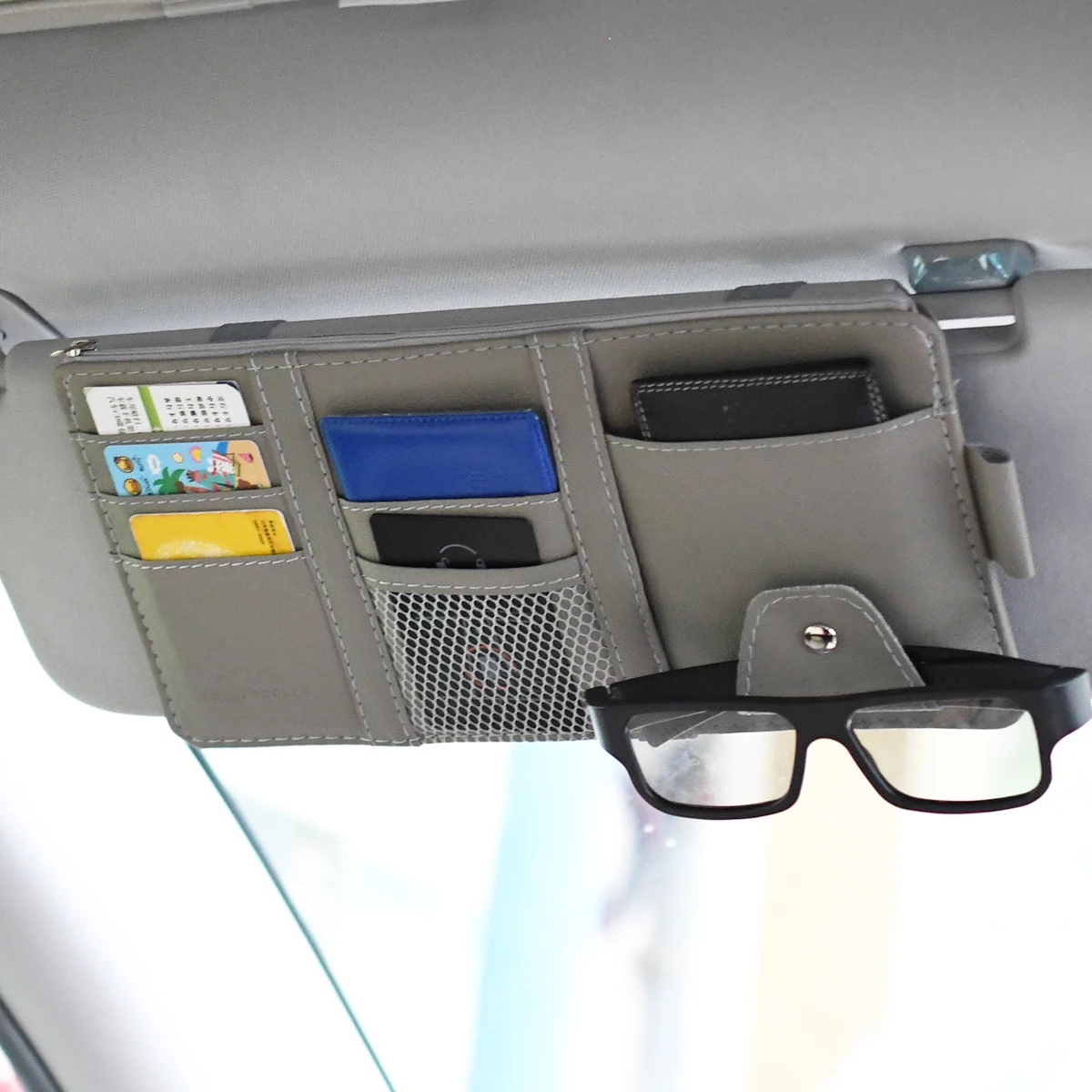 Автомобильный Солнцезащитный Козырек Для Хранения Очков, Чехол Из Искусственной Кожи, Многофункциональный Солнцезащитный Капюшон
Автомобильный Солнцезащитный Козырек Для Хранения Очков, Чехол Из Искусственной Кожи, Многофункциональный Солнцезащитный Капюшон