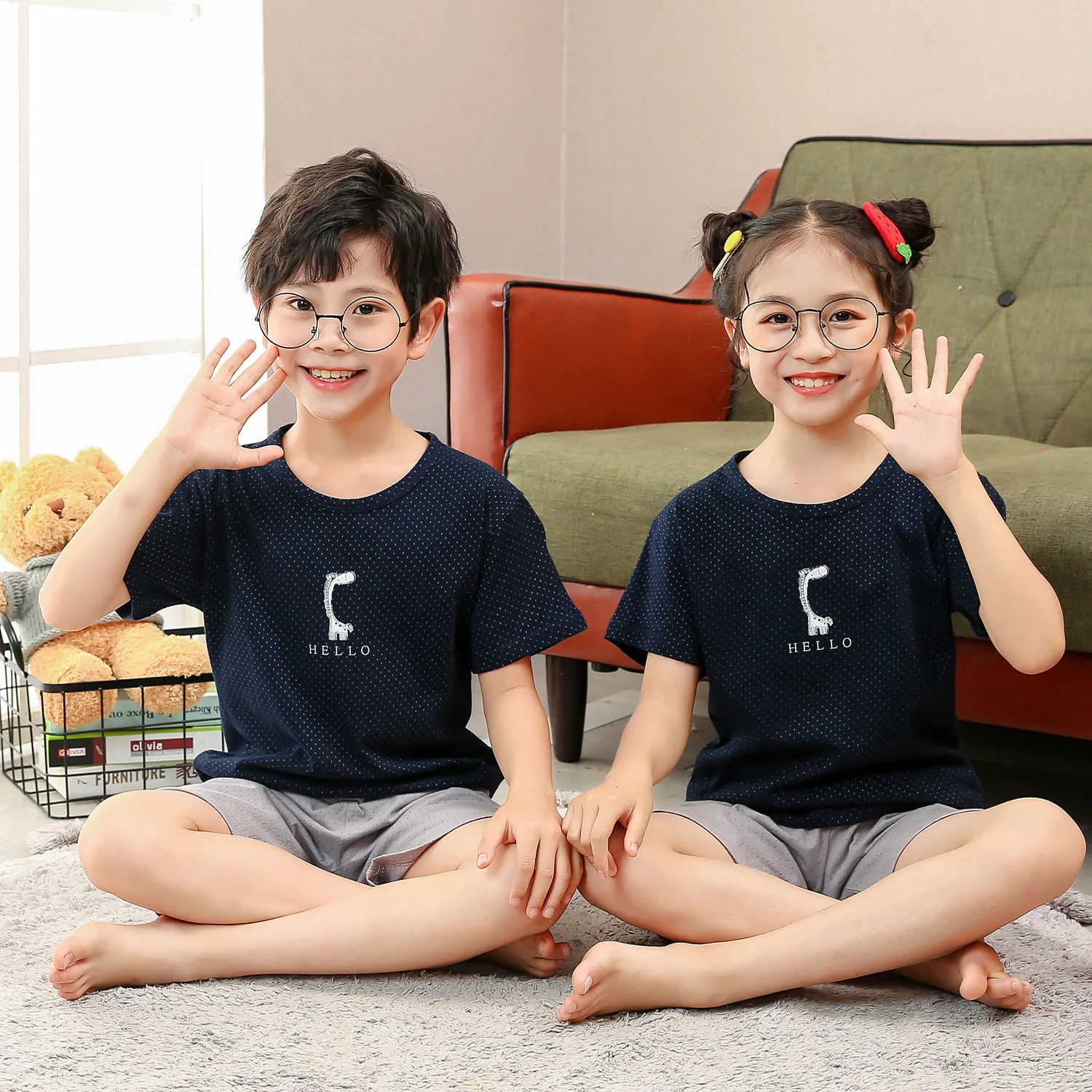 Summer Baby Boys Girls Pajamas Clothes Short sleeve Children's Clothing Sleepwear Cotton Pyjamas Sets For Kids 2 4 6 8Years
Summer Baby Boys Girls Pajamas Clothes Short sleeve Children's Clothing Sleepwear Cotton Pyjamas Sets For Kids 2 4 6 8Years