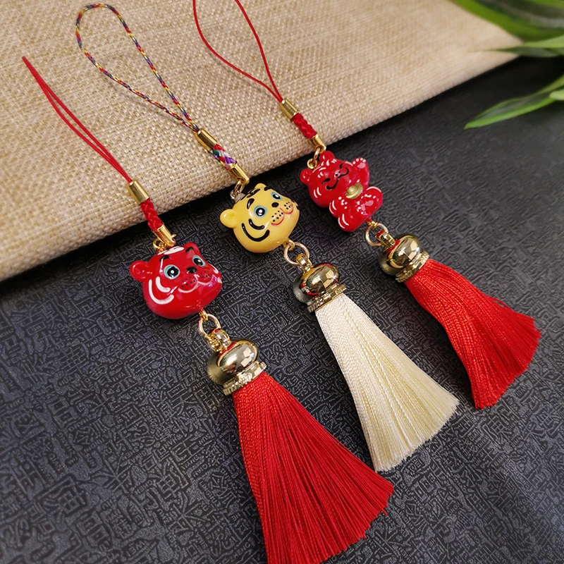 Spikelet Pendant Pendant Mobile Phone Shell U Disk Portable Anti-lost Chain Mobile Phone Lanyard Cute Tiger Tassel Pendant Short
Spikelet Pendant Pendant Mobile Phone Shell U Disk Portable Anti-lost Chain Mobile Phone Lanyard Cute Tiger Tassel Pendant Short