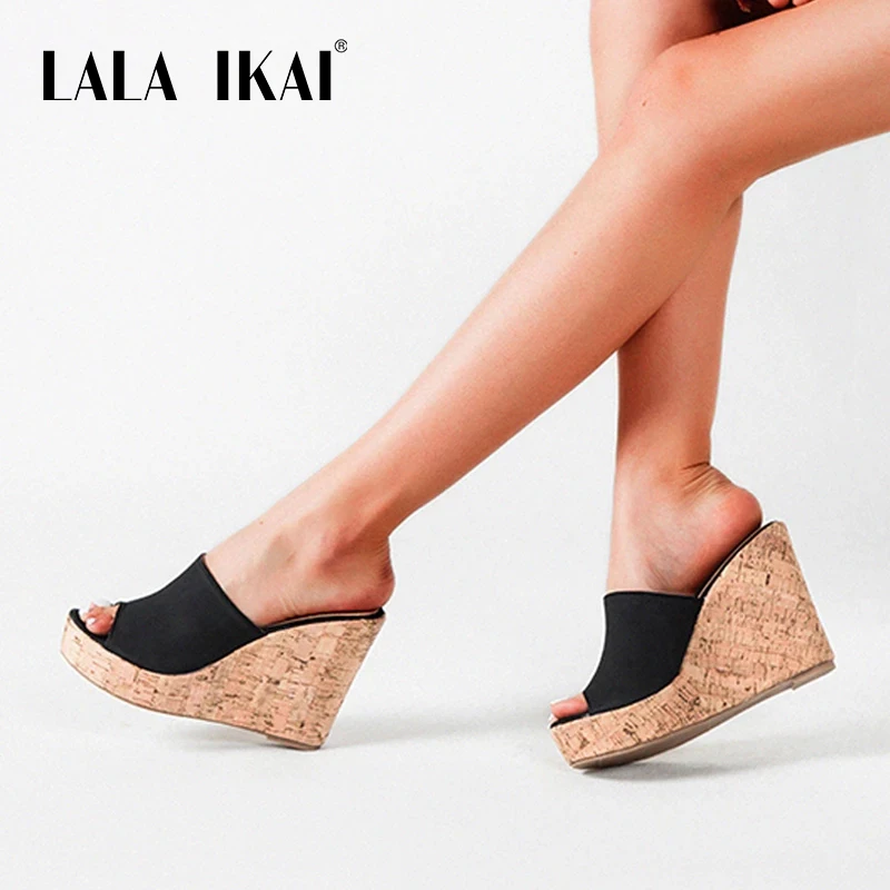 2022 New Summer Casual Cozy Platform Wedges Heels Slippers Ladies Fashion Open Toe Roman Women‘s Sandals Shoes Plus Size36-42
2022 New Summer Casual Cozy Platform Wedges Heels Slippers Ladies Fashion Open Toe Roman Women‘s Sandals Shoes Plus Size36-42