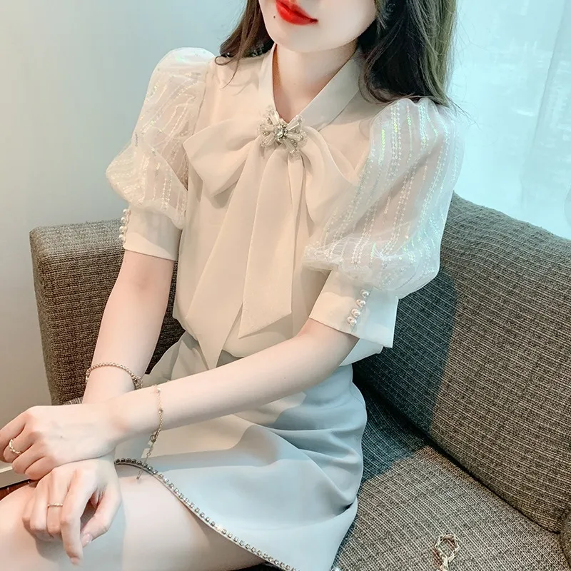 Women's Lace Beaded Shirt 2023 Summer New Korean Fashion Design Short Sleeve Chiffon Tops Slim Temperament Sweet Ladies Blouse
Women's Lace Beaded Shirt 2023 Summer New Korean Fashion Design Short Sleeve Chiffon Tops Slim Temperament Sweet Ladies Blouse