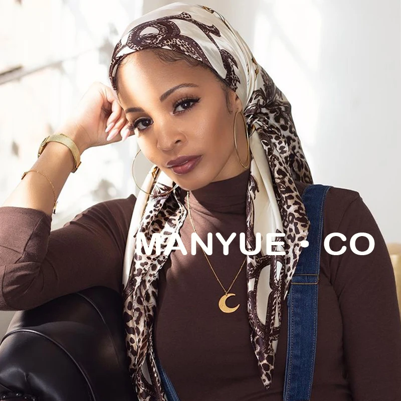 

90*90cm Luxury Brand Square Silk Scarves Women Hijab Shawls Fashion Print Kerchief Femme Head Scarf Foulard Bandana Beach Pareo