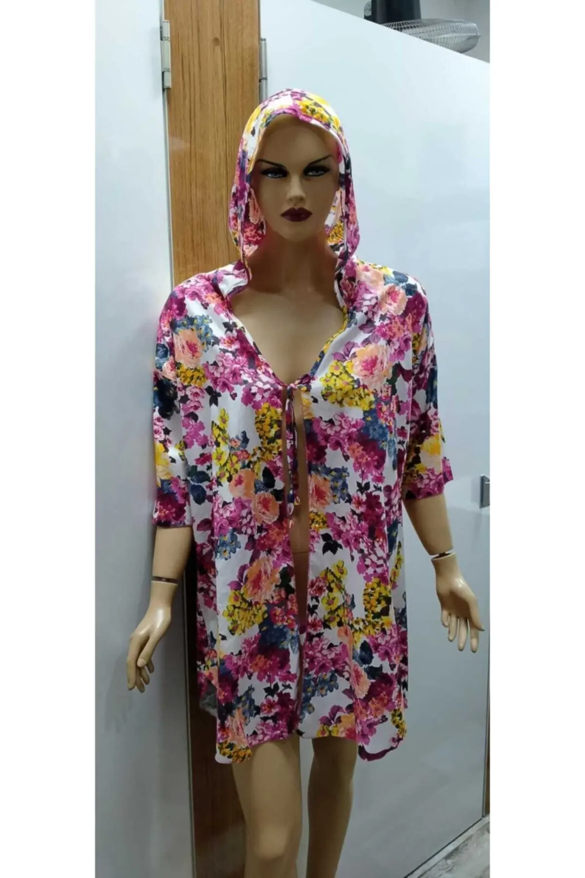 Women's Pareo Hooded Floral Cotton Swimwear Cover Dress Sexy Tunic Suit Beachwear Female Beach Bikini Cover
Women's Pareo Hooded Floral Cotton Swimwear Cover Dress Sexy Tunic Suit Beachwear Female Beach Bikini Cover