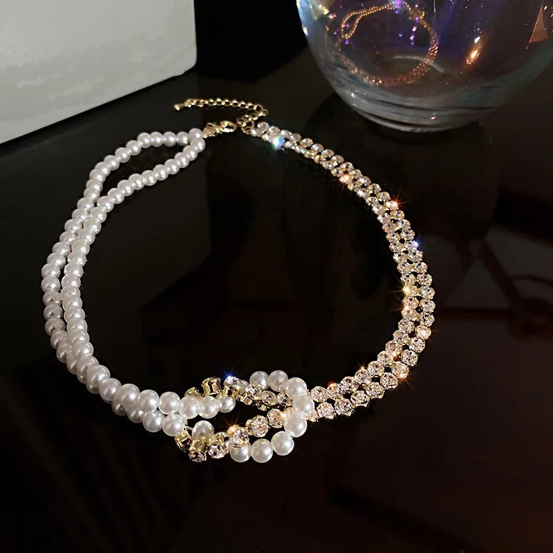 Korean Style Pearl Crystal Choker Necklaces For Women Short Chain Rhinestone Necklaces Statement Party Jewelry Beautiful Gift
Korean Style Pearl Crystal Choker Necklaces For Women Short Chain Rhinestone Necklaces Statement Party Jewelry Beautiful Gift