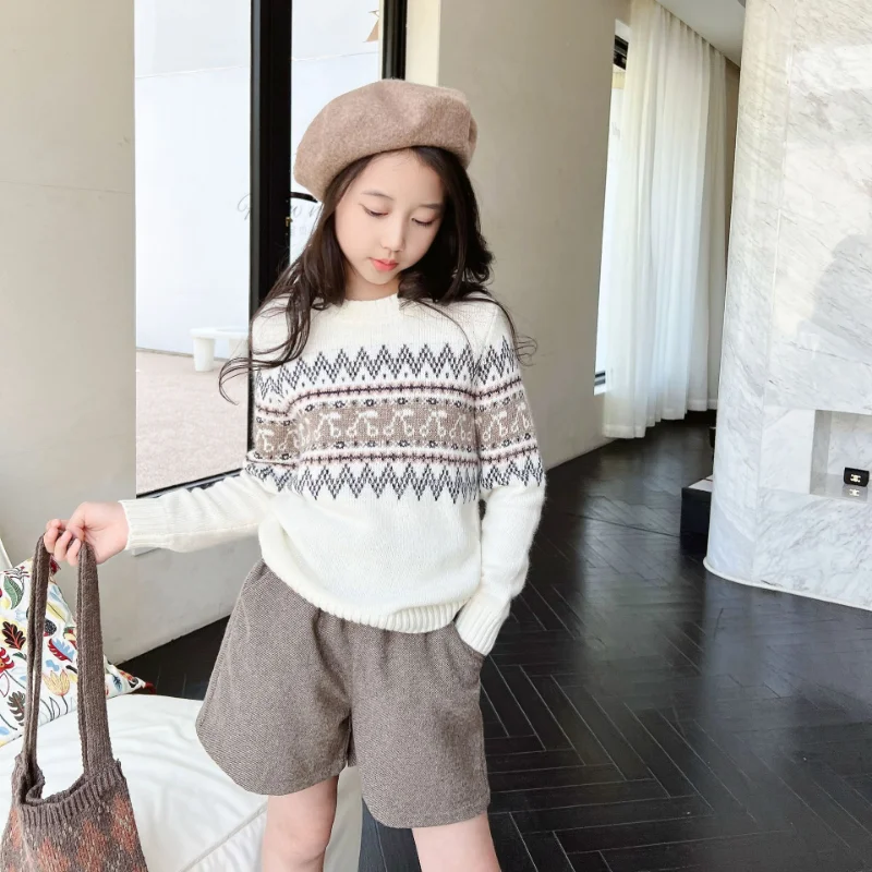 In Stock 22 Autumn and Winter New Girl White Cherry Golden Line Tistor Sweater Thickening Warm Soft Glutinous Knit Sweater
In Stock 22 Autumn and Winter New Girl White Cherry Golden Line Tistor Sweater Thickening Warm Soft Glutinous Knit Sweater