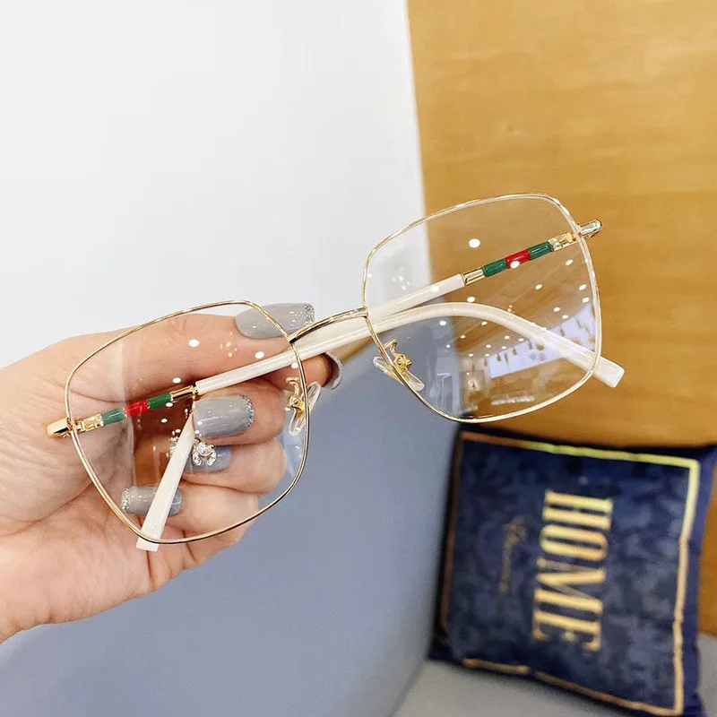 Square Anti-blue Light Eyeglasses For Women Alloy Oversize Computer Myopia Glasses Frame Goggles Female Colorful Legs
Square Anti-blue Light Eyeglasses For Women Alloy Oversize Computer Myopia Glasses Frame Goggles Female Colorful Legs