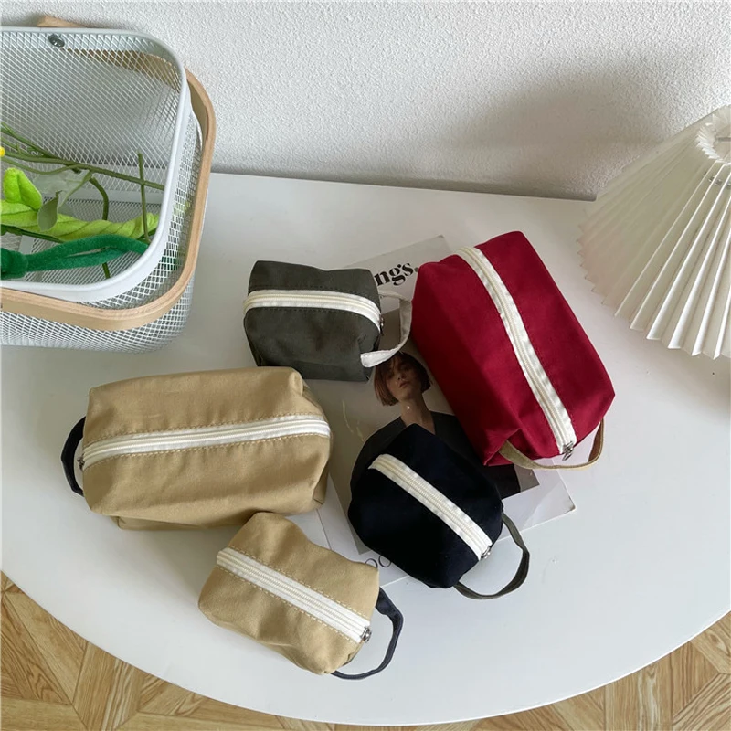2023 New Canvas Cosmetic Bag for Women Fashion Zipper Pouch Travel Organizer Case Clutch Portable Storage Toiletry Makeup Bags
2023 New Canvas Cosmetic Bag for Women Fashion Zipper Pouch Travel Organizer Case Clutch Portable Storage Toiletry Makeup Bags