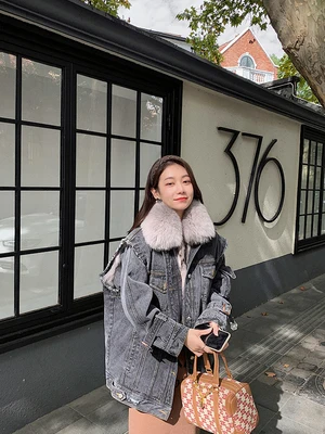 Short coat women's jacket temperament casual autumn clothes new loose short coat wild fur collar long sleeves
Short coat women's jacket temperament casual autumn clothes new loose short coat wild fur collar long sleeves