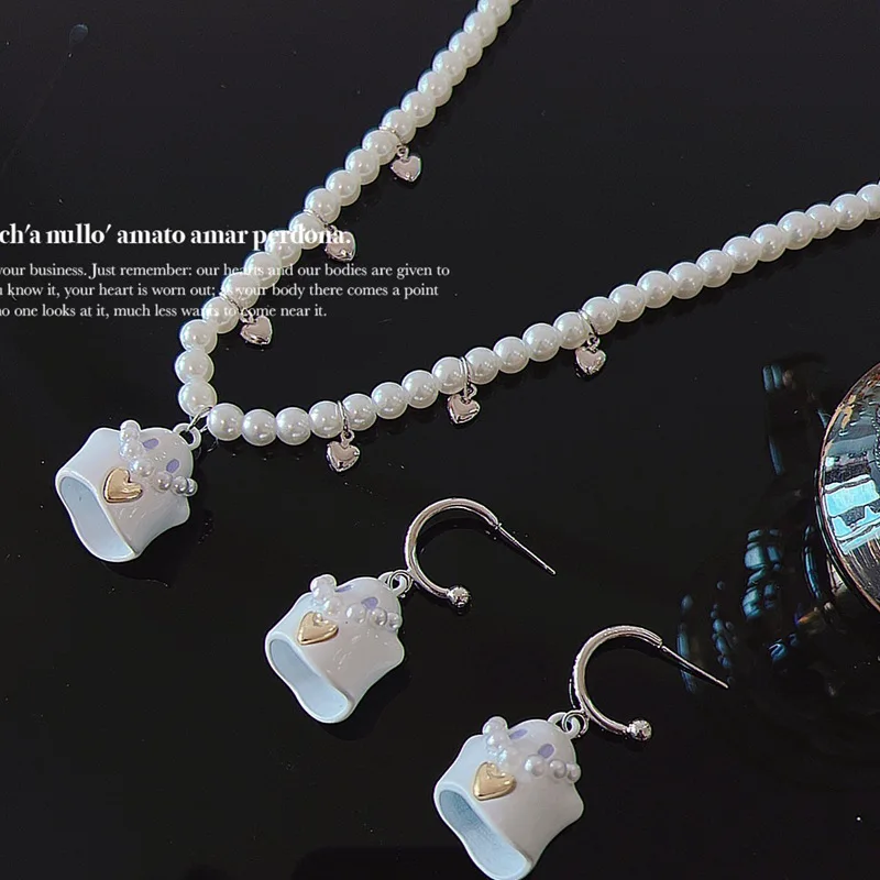 Cute White Ghost Pendant Necklaces Ear Studs for Women Men Best Friend Lovely Ghost Pendant Couple Necklace Fashion Jewelry Gift
Cute White Ghost Pendant Necklaces Ear Studs for Women Men Best Friend Lovely Ghost Pendant Couple Necklace Fashion Jewelry Gift
