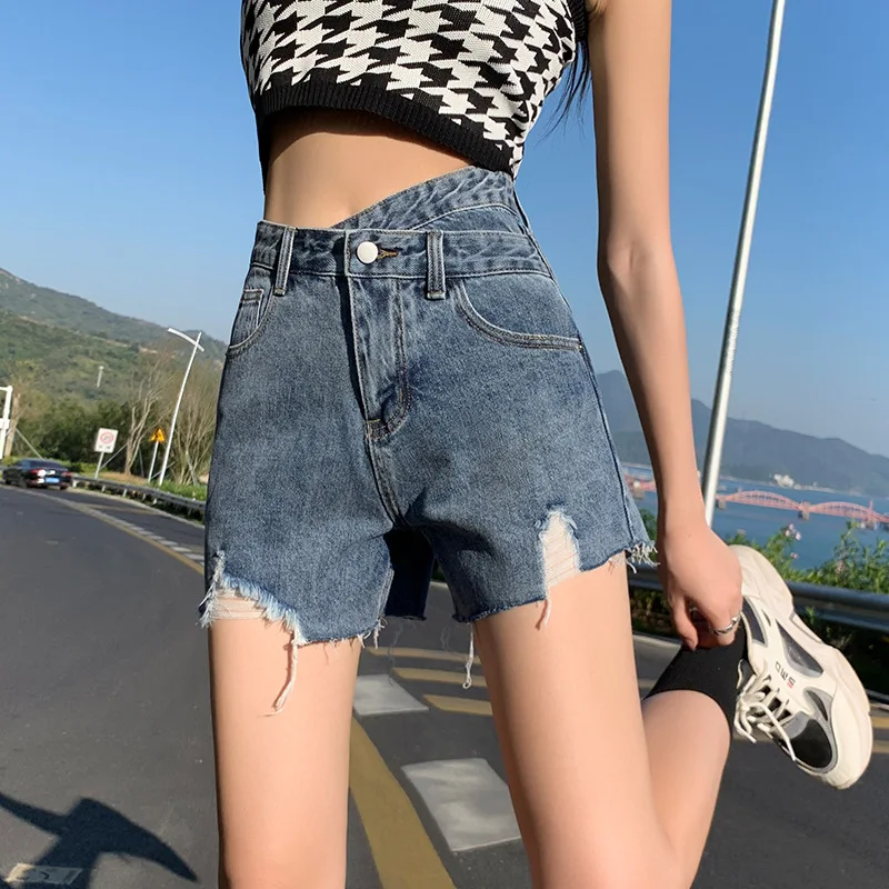 High Waist Denim Shorts Women Summer Pocket Tassel Hole Ripped jeans Short Female Femme Short Pants Women plus size
High Waist Denim Shorts Women Summer Pocket Tassel Hole Ripped jeans Short Female Femme Short Pants Women plus size
