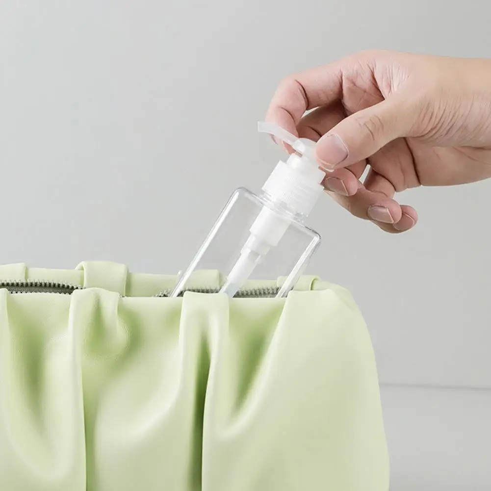 Great Container Transparent Anti-crack Shower Gel Sub-bottling Bathroom Stuff Lotion Dispenser Shower Gel Sub-bottling
Great Container Transparent Anti-crack Shower Gel Sub-bottling Bathroom Stuff Lotion Dispenser Shower Gel Sub-bottling