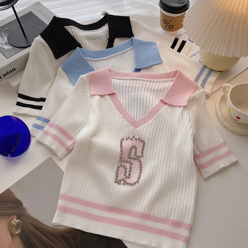 Knitted Sweet Pullovers For Women Polo Collar Short Sleeve Patchwork Tops Casual Beading Sweaters Woman Pullover Dropshipping
Knitted Sweet Pullovers For Women Polo Collar Short Sleeve Patchwork Tops Casual Beading Sweaters Woman Pullover Dropshipping