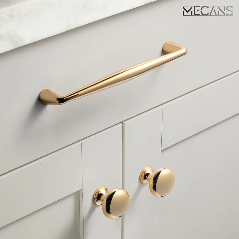 Nordic Shiny Gold Handles Door Wardrobe Pull Modern Minimalist Zinc Alloy Furniture Hardware Cabinet Pull European Style
Nordic Shiny Gold Handles Door Wardrobe Pull Modern Minimalist Zinc Alloy Furniture Hardware Cabinet Pull European Style