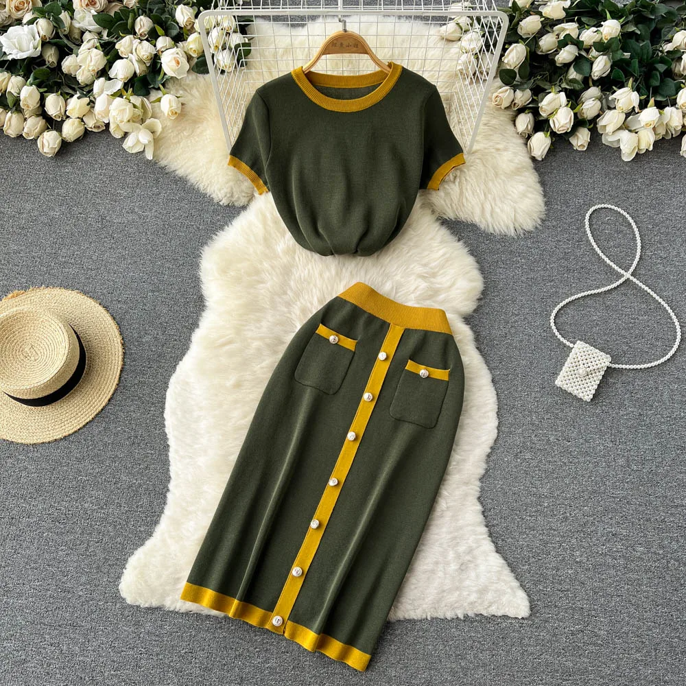 French Retro Contrast Color Knitted Suit Women's Summer 2022 New Fashion Gentle Mid-length Skirt 2-piece Women's Clothing
French Retro Contrast Color Knitted Suit Women's Summer 2022 New Fashion Gentle Mid-length Skirt 2-piece Women's Clothing