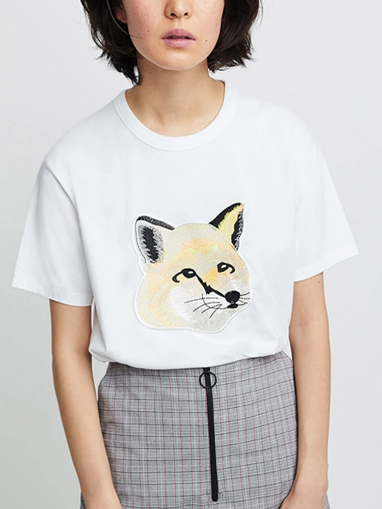 Fox Embroidered T-Shirt Women Luxury Summer Clothes 2022 Korean Japanese Fashion Tee Shirt Tshirt Femme Casual Tees Tops Chic
Fox Embroidered T-Shirt Women Luxury Summer Clothes 2022 Korean Japanese Fashion Tee Shirt Tshirt Femme Casual Tees Tops Chic