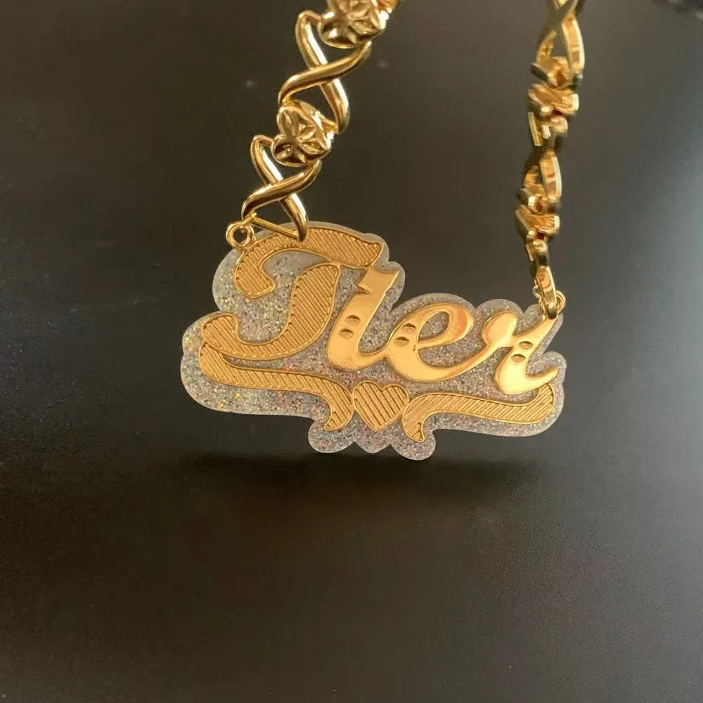 Custom Name Necklaces XOXO Personalized Nameplate Pendant Chains Customized Name Necklace Women Jewelry Necklace Birthday Gifts
Custom Name Necklaces XOXO Personalized Nameplate Pendant Chains Customized Name Necklace Women Jewelry Necklace Birthday Gifts