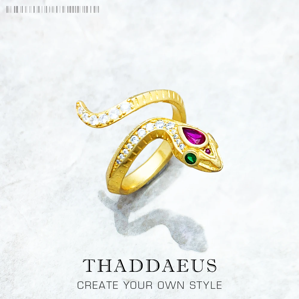 Женское Винтажное кольцо в виде змеи
Женское Винтажное кольцо в виде змеи