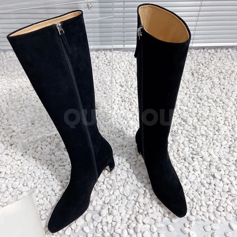 Ботинки женские из натуральной кожи, однотонные высокие сапоги с круглым носком, на молнии сбоку, элегантная обувь, Осень-зима
Ботинки женские из натуральной кожи, однотонные высокие сапоги с круглым носком, на молнии сбоку, элегантная обувь, Осень-зима
