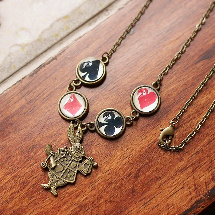 DEAR-LIFE Handmade Time Gem Jewelry Retro Playing Card Rabbit Necklace Pendant Exquisite Vintage Jewelry Special Gift
DEAR-LIFE Handmade Time Gem Jewelry Retro Playing Card Rabbit Necklace Pendant Exquisite Vintage Jewelry Special Gift