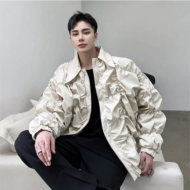 Jackets for Men Elastic Fold Design Trend 2022 Autumn New Personality Casual Zipper Coat Long Sleeve Oversize Clothes
Jackets for Men Elastic Fold Design Trend 2022 Autumn New Personality Casual Zipper Coat Long Sleeve Oversize Clothes