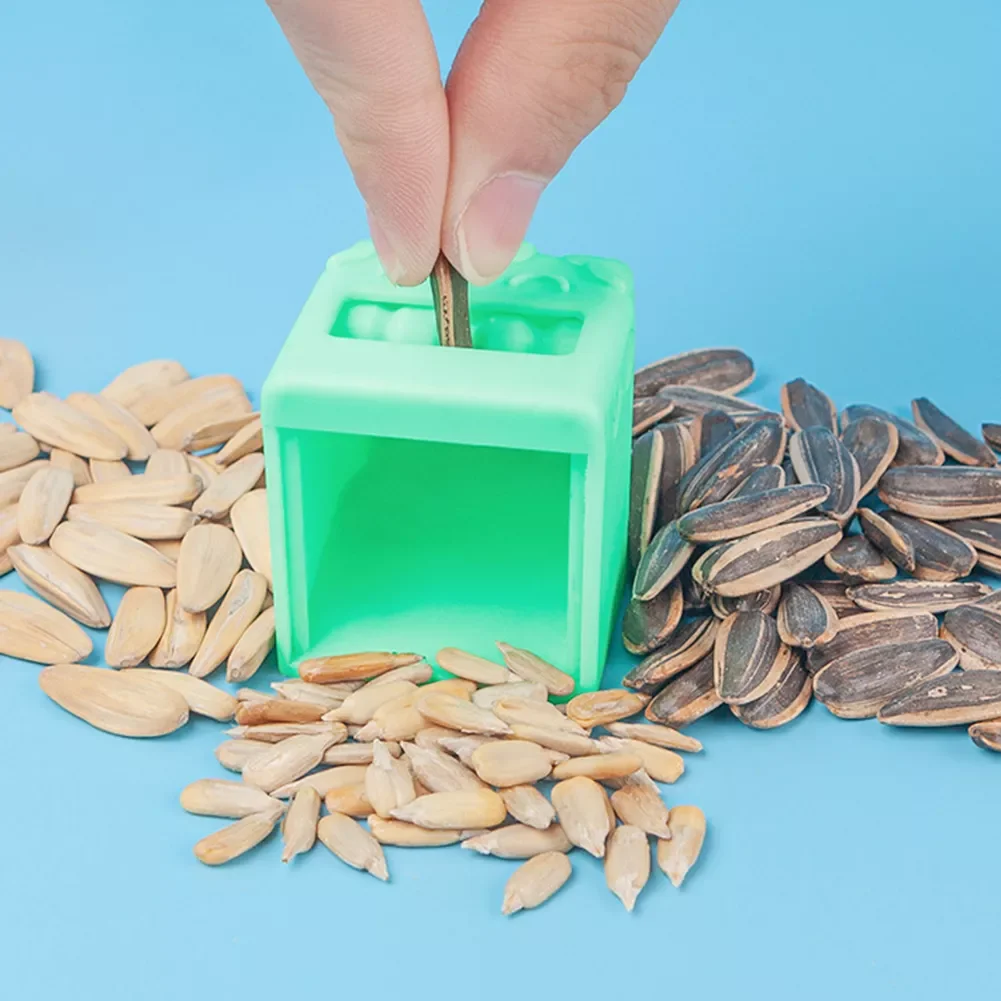 2022New Seed Peeler Assist Clean Seeds Machine Automatic Melon Shelling Nutcracker Opener Sunflower Seeds Kitchen Gadgets 
2022New Seed Peeler Assist Clean Seeds Machine Automatic Melon Shelling Nutcracker Opener Sunflower Seeds Kitchen Gadgets