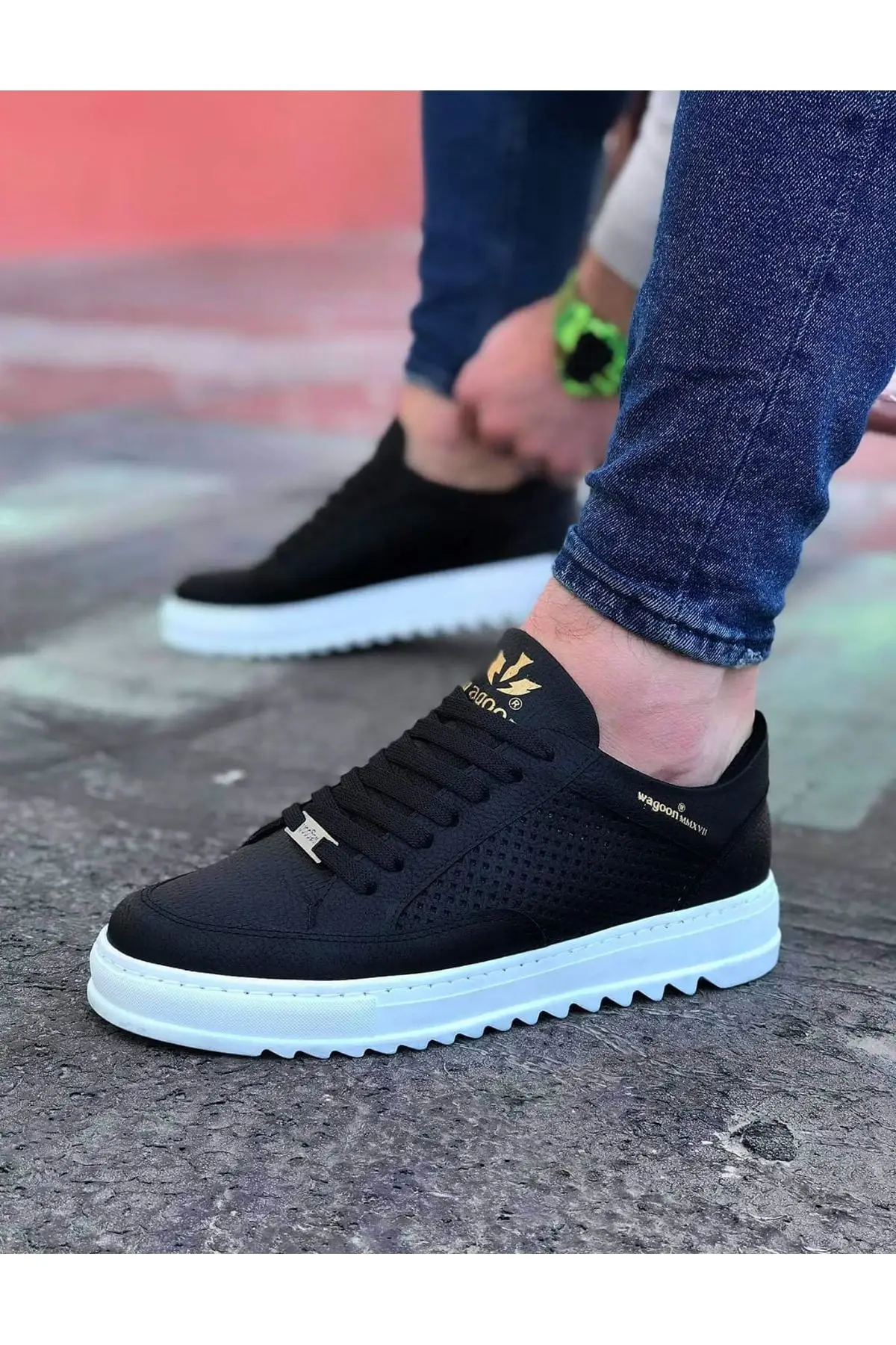 WG505 Black Men Casual Lace-Up High White Sole Summer Casual Breathable Flat Simple Hand Hole Seasonal Attractive Original
WG505 Black Men Casual Lace-Up High White Sole Summer Casual Breathable Flat Simple Hand Hole Seasonal Attractive Original