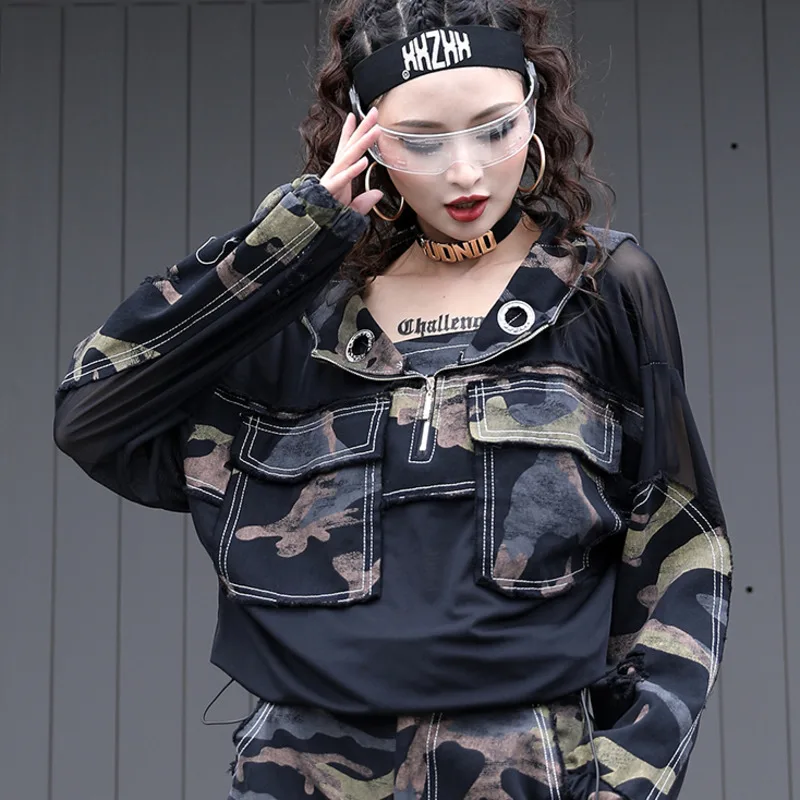 #3047 Long Sleeved Hooded T-shirts For Women Casual Loose Women's T-shirt Hoodie High Street Tops Girls Back See Through Splice
#3047 Long Sleeved Hooded T-shirts For Women Casual Loose Women's T-shirt Hoodie High Street Tops Girls Back See Through Splice