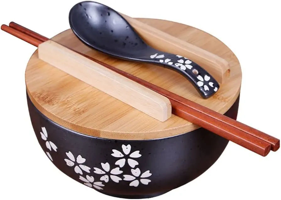 Vaisselle de cuisine japonaise coréenne vintage bol de riz style japonais bol de nouilles instantanées céramique noire Bague
Vaisselle de cuisine japonaise coréenne vintage bol de riz style japonais bol de nouilles instantanées céramique noire Bague