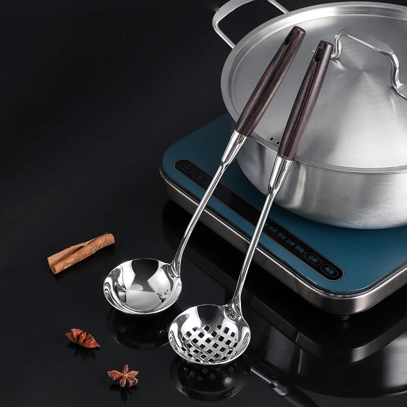 1pc Stainless Steel Long Soup Ladle Spoon Colanders Strainers Slotted Spoons with Wooden Handle Tablespoons Kitchen Utensils
1pc Stainless Steel Long Soup Ladle Spoon Colanders Strainers Slotted Spoons with Wooden Handle Tablespoons Kitchen Utensils