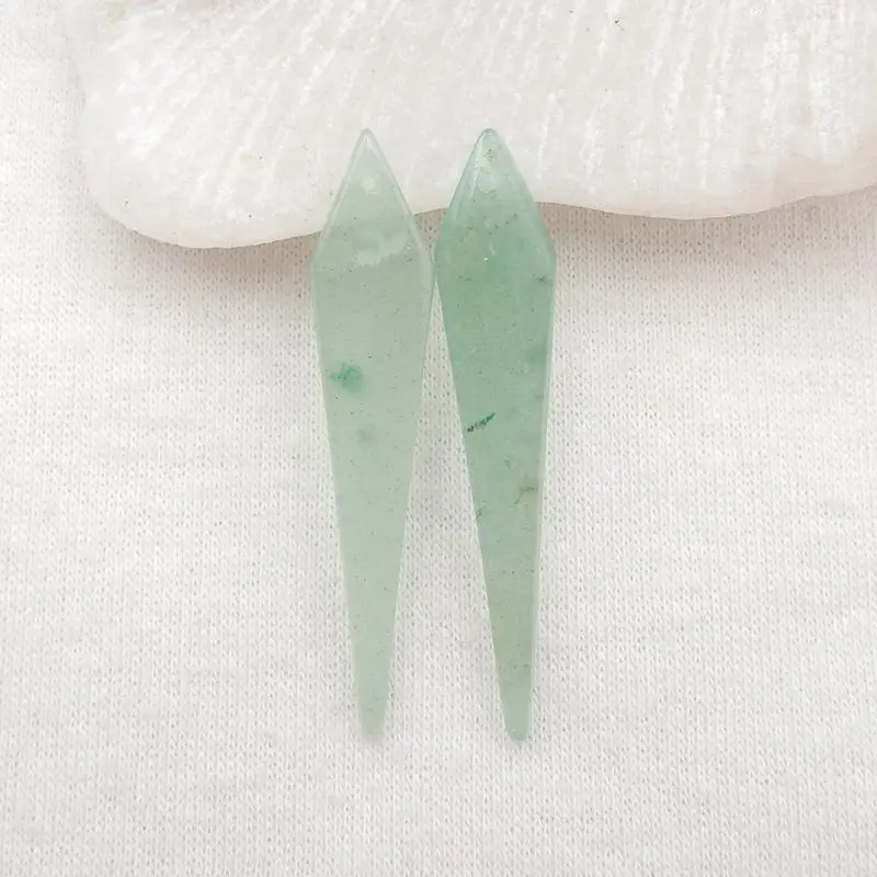2Pcs Natural Stone Green Aventurine Handmade Flowers Cabochons Fashion Ear Accessories 12x3mm 1g
2Pcs Natural Stone Green Aventurine Handmade Flowers Cabochons Fashion Ear Accessories 12x3mm 1g