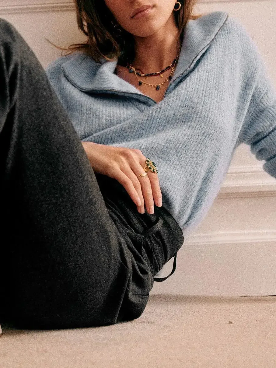 Women Sweater Half Zipper Turn Down Collar Long Sleeve Solid Color Sweet Knitted Pullover
Women Sweater Half Zipper Turn Down Collar Long Sleeve Solid Color Sweet Knitted Pullover