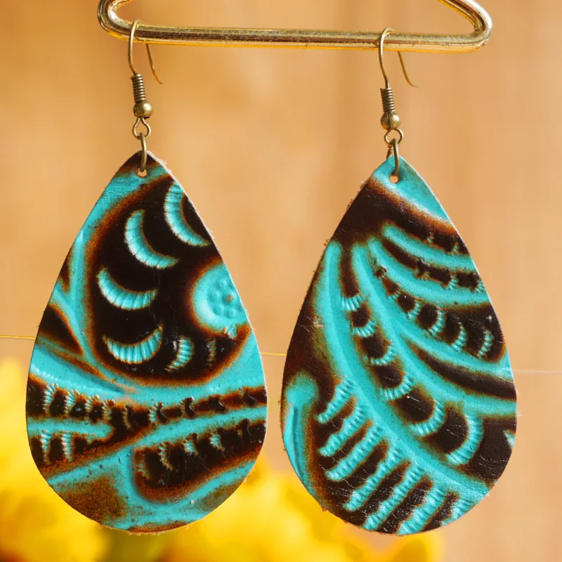 2022 Wholesale Texas Shape Teardrop Texture Western Denim Vintage Embossed Genuine Leather Earrings for Women Girl Jewelry
2022 Wholesale Texas Shape Teardrop Texture Western Denim Vintage Embossed Genuine Leather Earrings for Women Girl Jewelry