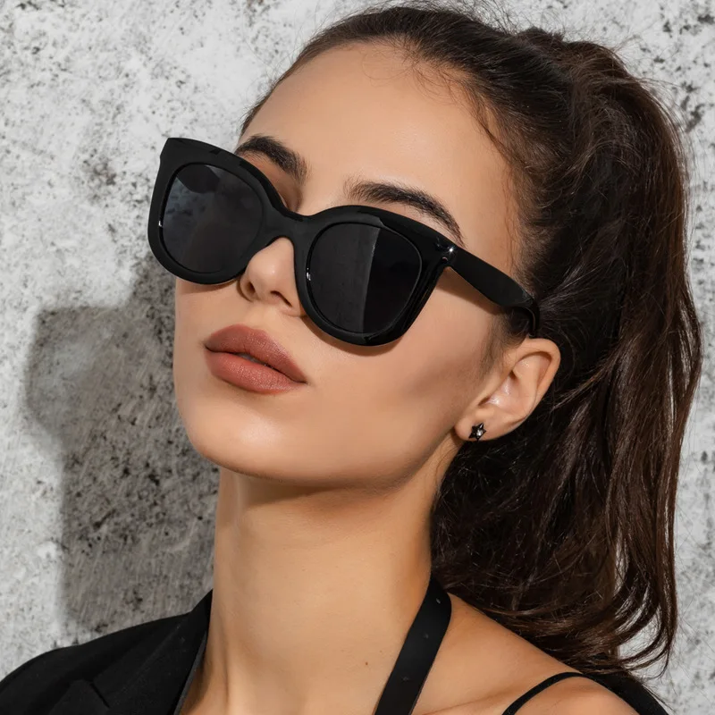DYTYMJ Fashion Big Frame Cat Eye Sunglasses Women Wild Go Out Sun Protection Sunglasses Round Frame Sunglasses Gafas Hombre
DYTYMJ Fashion Big Frame Cat Eye Sunglasses Women Wild Go Out Sun Protection Sunglasses Round Frame Sunglasses Gafas Hombre