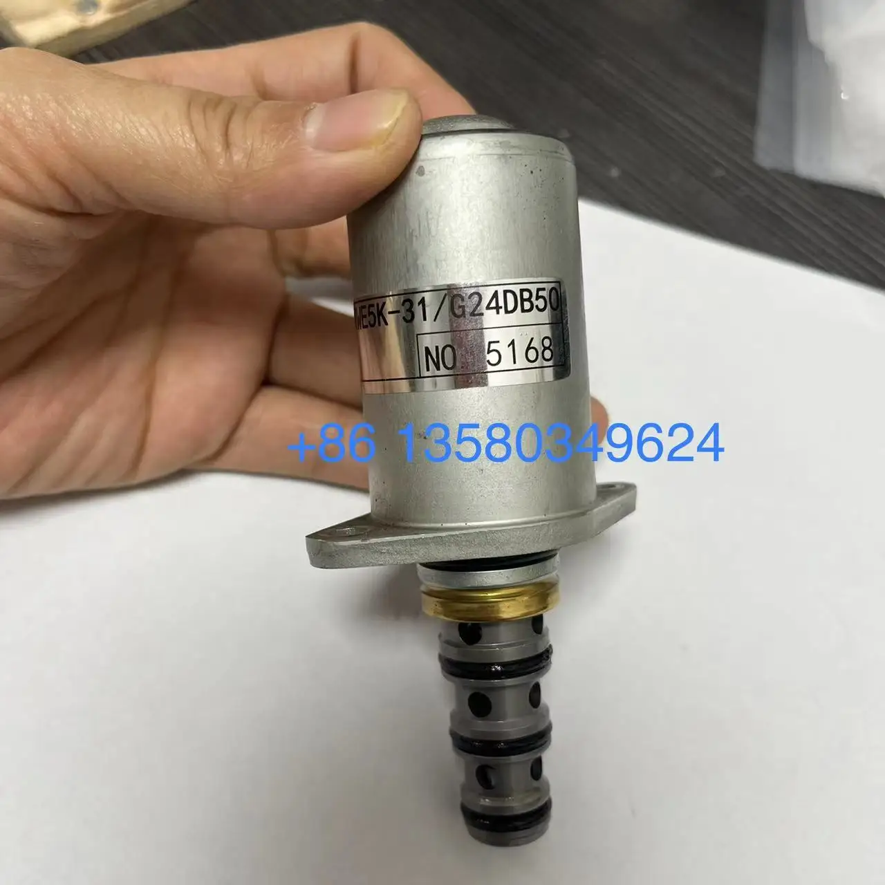 Импортный электромагнитный клапан Kawasaki для SK200, SK230, SK350-8, гидравлический электромагнитный клапан, G24DB50
Импортный электромагнитный клапан Kawasaki для SK200, SK230, SK350-8, гидравлический электромагнитный клапан, G24DB50