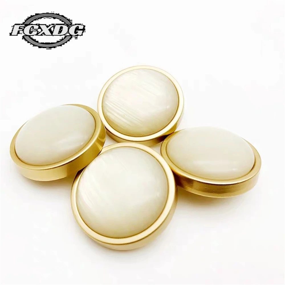 Classic Golden Pearl Buttons for Clothing Fashion Coat Shirt Jacket Buttons Luxury Snaps for Clothes Sewing Accessories Buttons
Classic Golden Pearl Buttons for Clothing Fashion Coat Shirt Jacket Buttons Luxury Snaps for Clothes Sewing Accessories Buttons